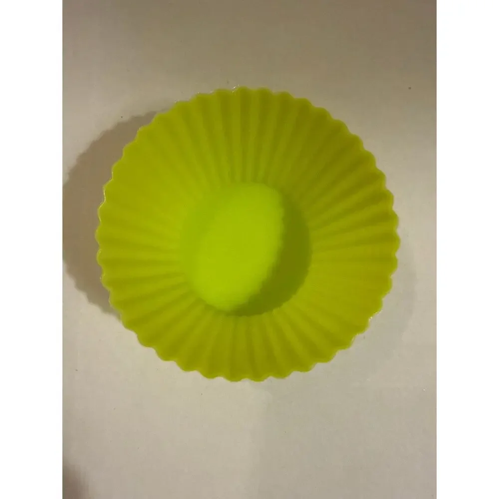 Set of 24 Silicone Baking Cups Cupcake Liners Muffins Cake Molds Bright Colors